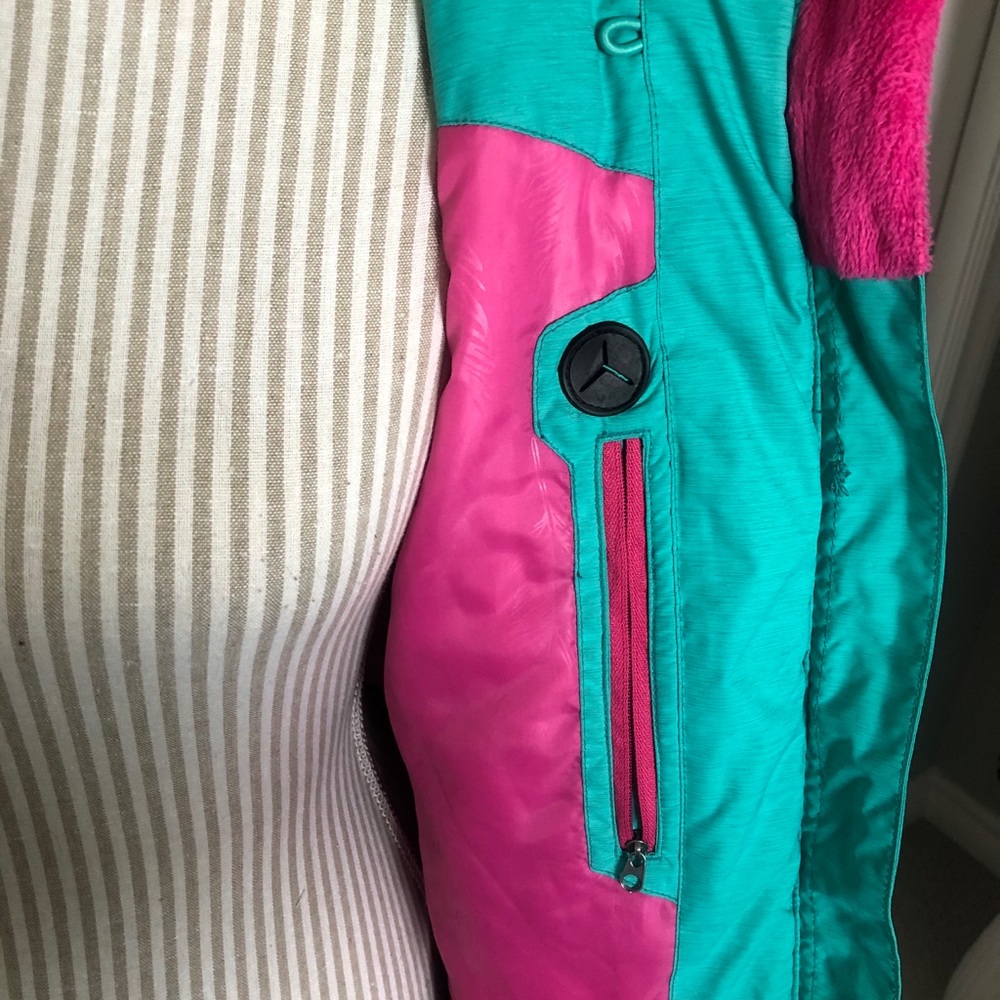 Firefly Snowboard Jacket - Picture 7 of 9